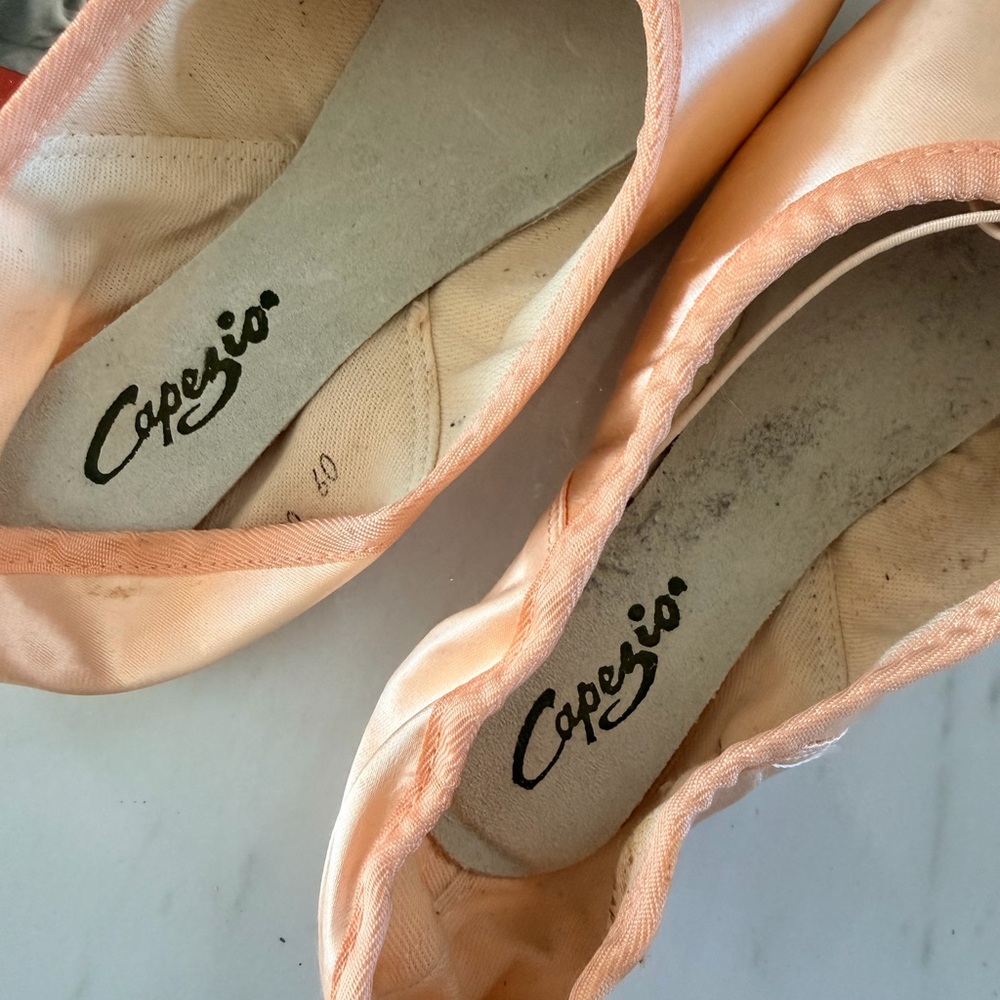 Capezio Women's Satin Flats - Light Peach